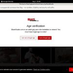 Mack Studio Discreet
